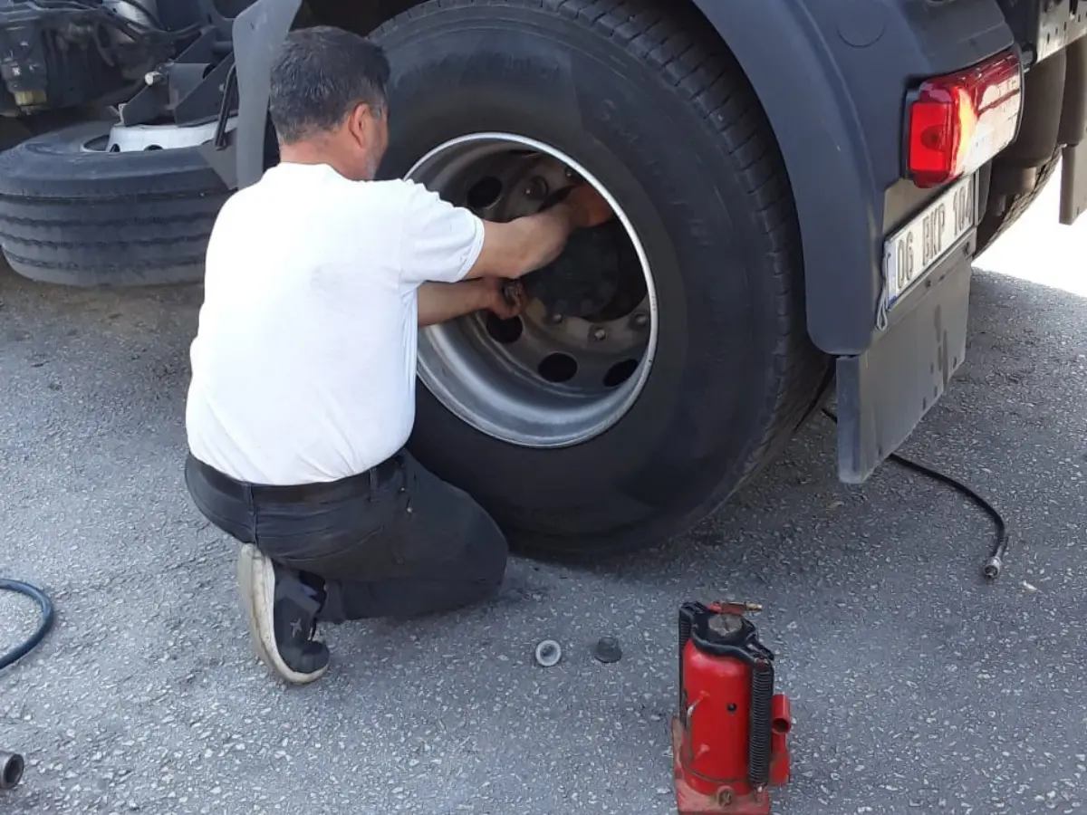 Gülbahçe Oto Lastikçi
